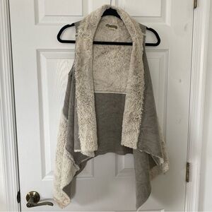 Baci suede vest O/S